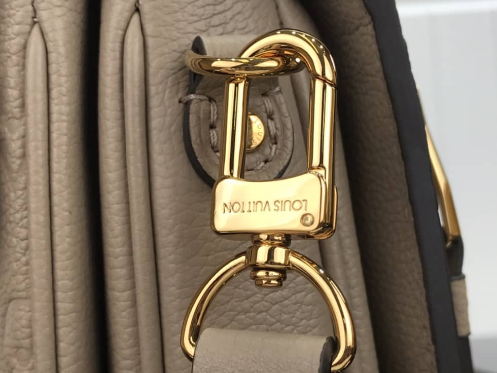 L0vis Vvtt0n Pochette Metis Marine Leather Beige M44071 Replica Shoulder Bag