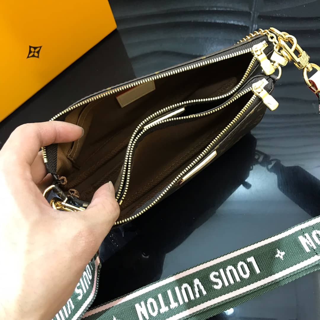 L0vis Vvtt0n Monogram Canvas Multi Pochette Replica Green M44823