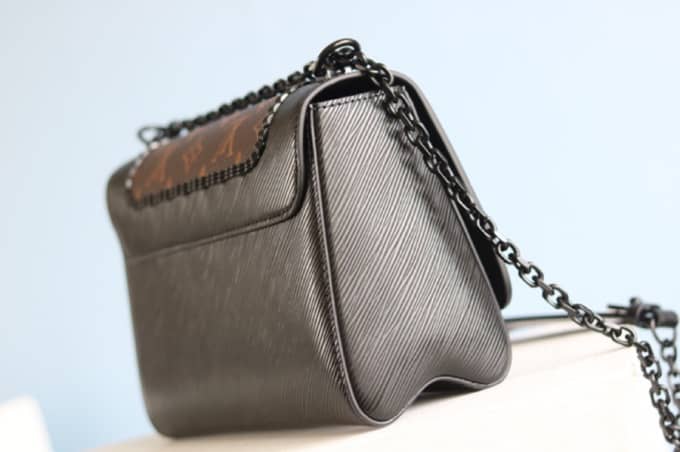 L0vis Vvtt0n Textured Epi Leather Twist Series Bag