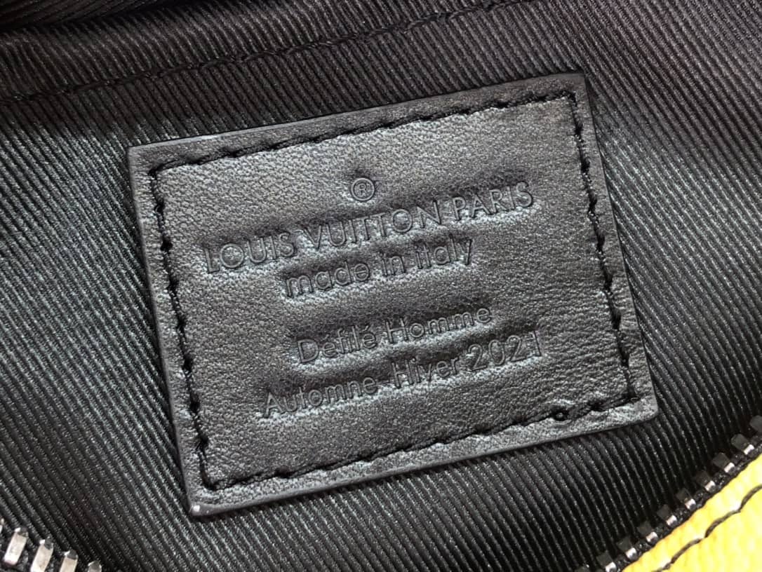 Where Can I Buy Best Quality LV Petite Malle Chain Box