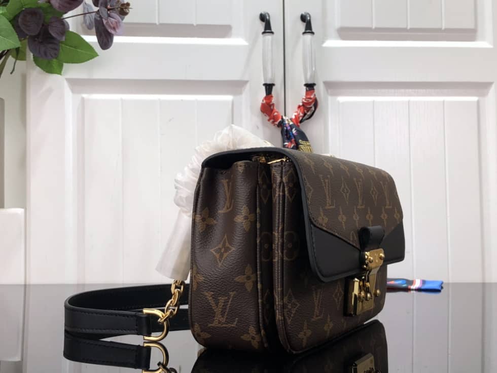 L0vis Vvtt0n Marceau Chain Monogram M46126 Replica Shoulder Bag