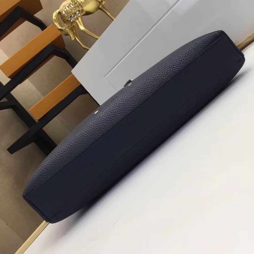 L0vis Vvtt0n Dandy Briefcase PM Armand Taurillon Leather Replica Bag M53490