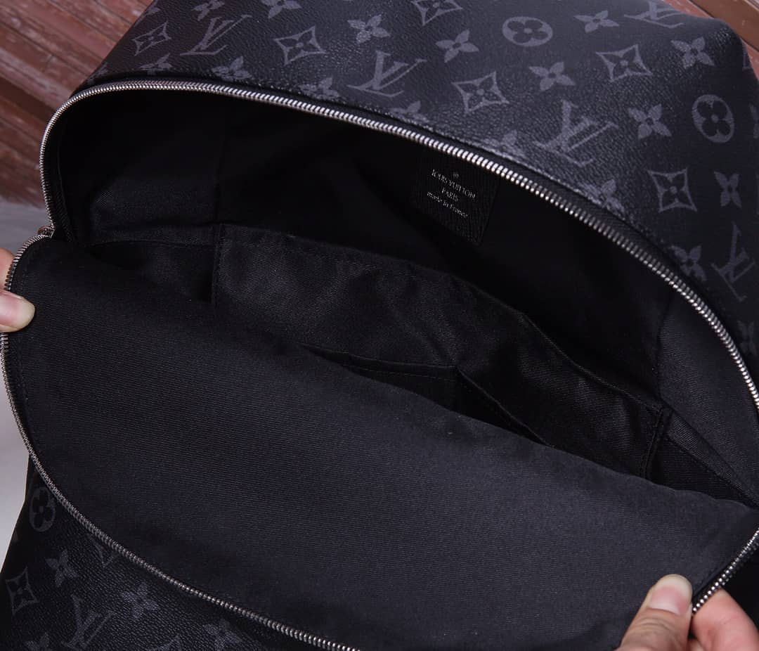 L0vis Vvtt0n Discovery PM Leather Canvas Black M30230 Replica Backpack