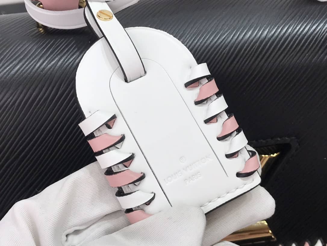 Knockoff L0vis Vvtt0n Twist MM Shoulder Bag From China