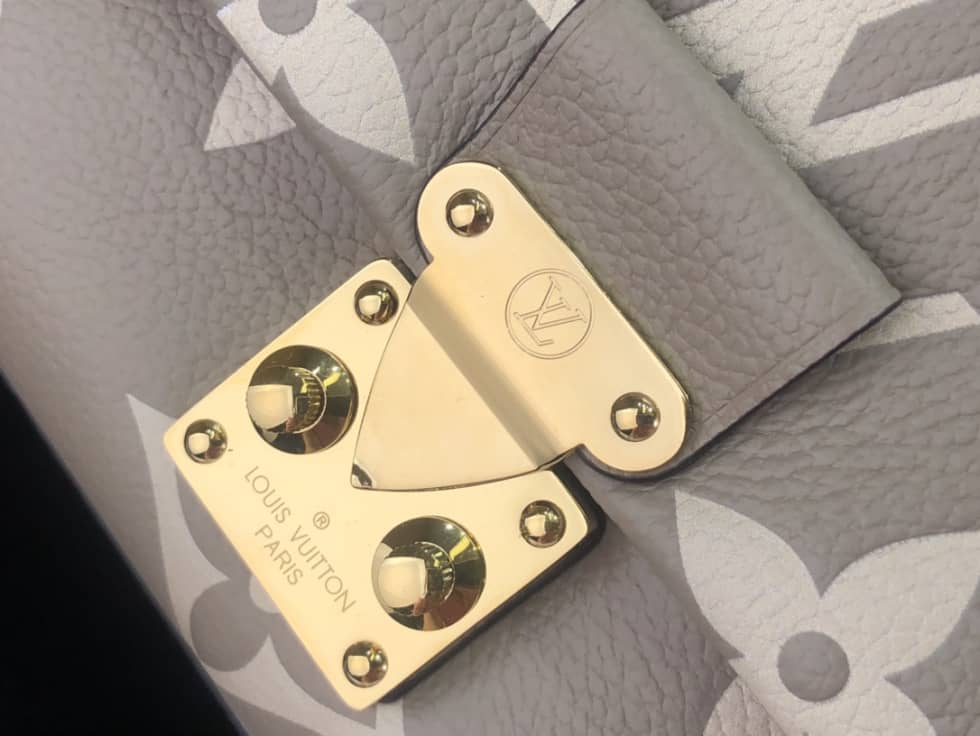 L0vis Vvtt0n Madeleine BB Monogram Beige M46008 Replica Shoulder Bag