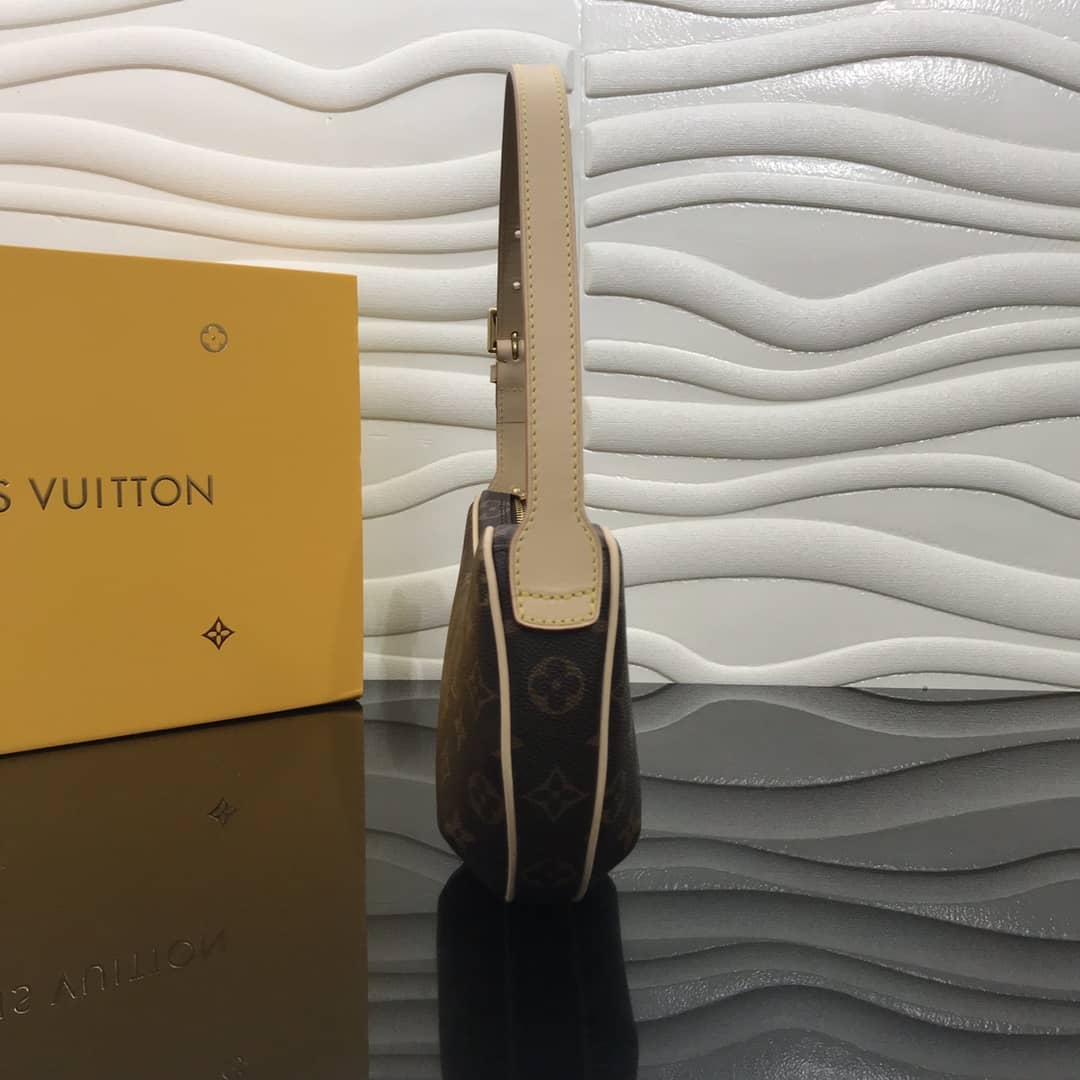 L0vis Vvtt0n Monogram Pochette Croissant Replica M51510