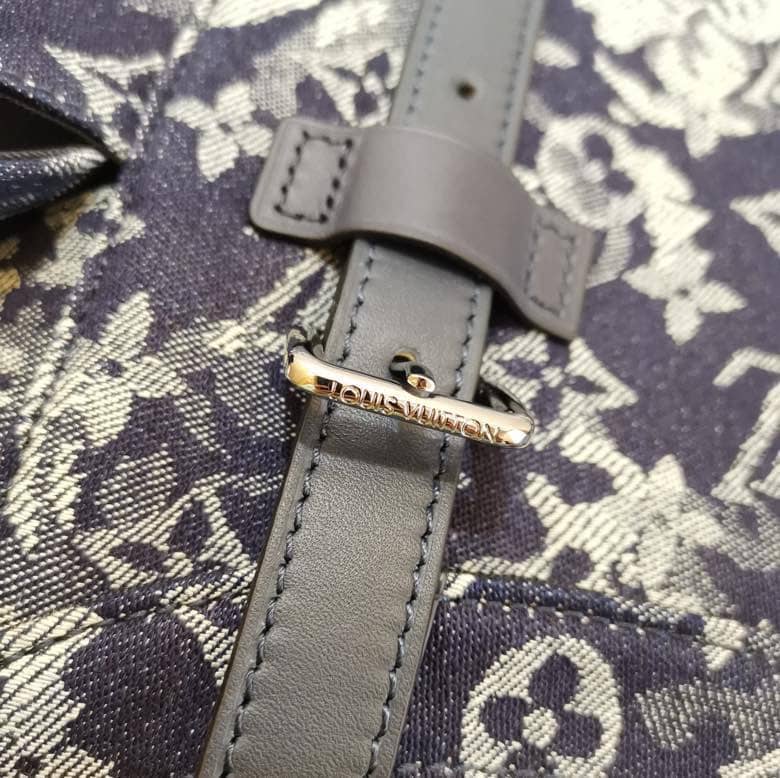 L0vis Vvtt0n Monogram Tapestry Christopher PM Replica Backpack M57280