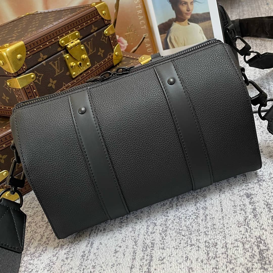 L0vis Vvtt0n City Keepall Leather Replica Bag M57082