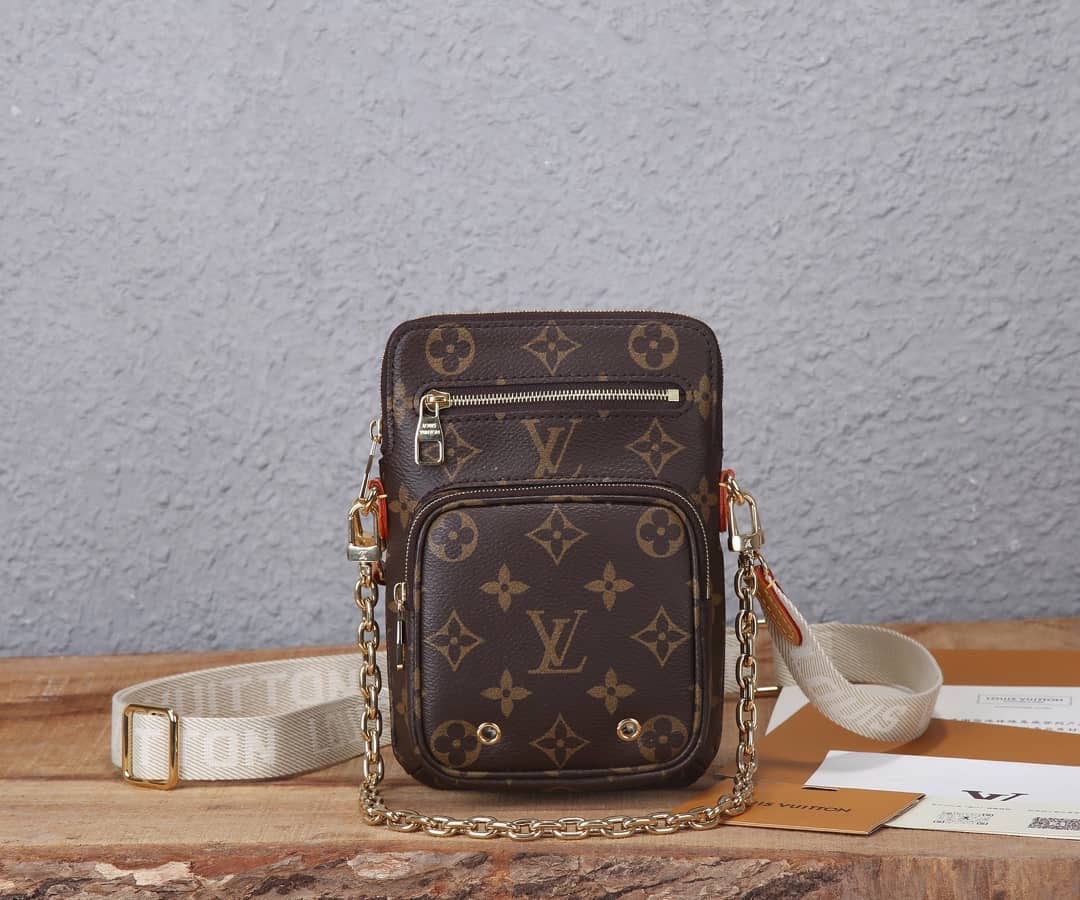 L0vis Vvtt0n Utility Phone Sleeve Chain Shoulder Bag Replica M80746