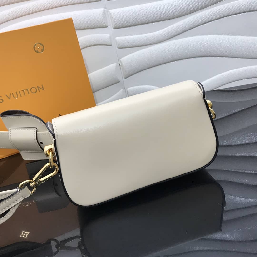 L0vis Vvtt0n Officier Pouch Monogram Canvas Strap Replica Bag White M69841