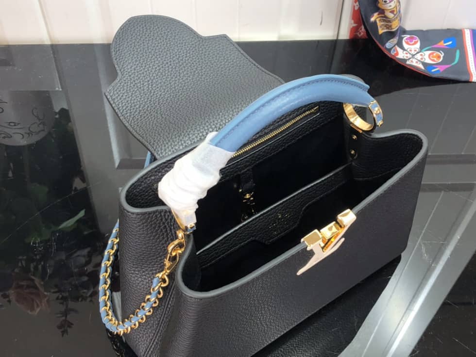 L0vis Vvtt0n Capucines BB M59709 Replica Shoulder Bag