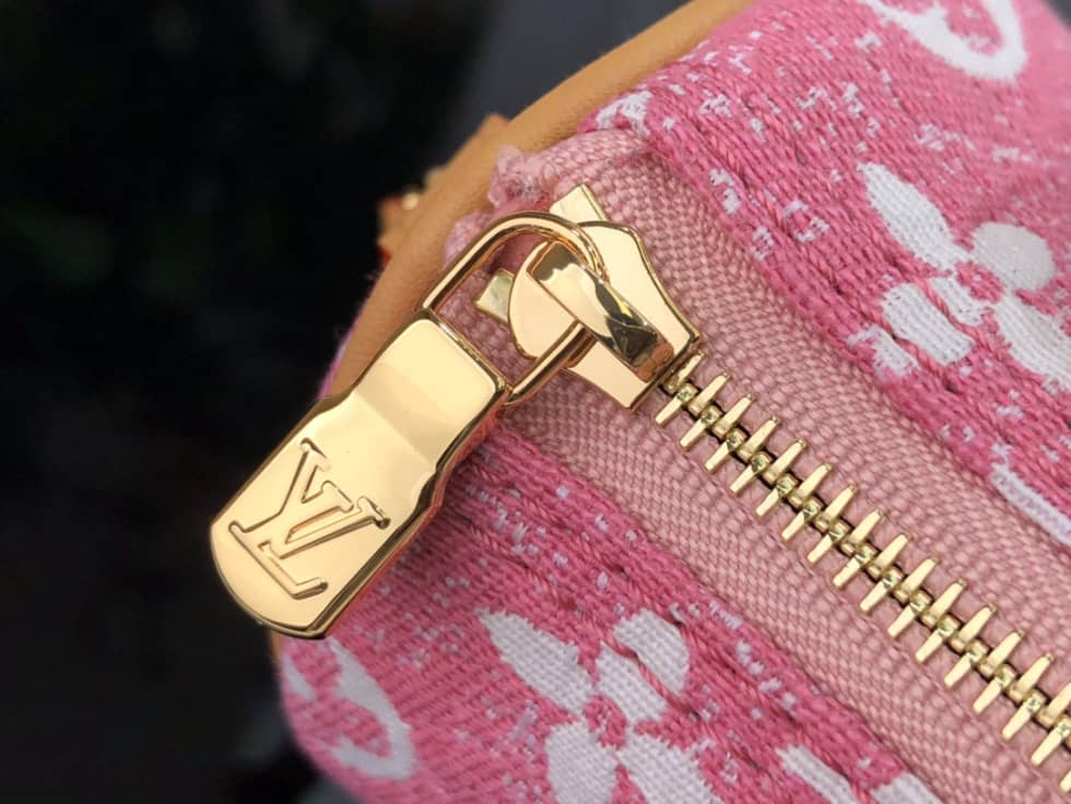 L0vis Vvtt0n Nano Speedy Pink M81213 Replica Crossbody Bag