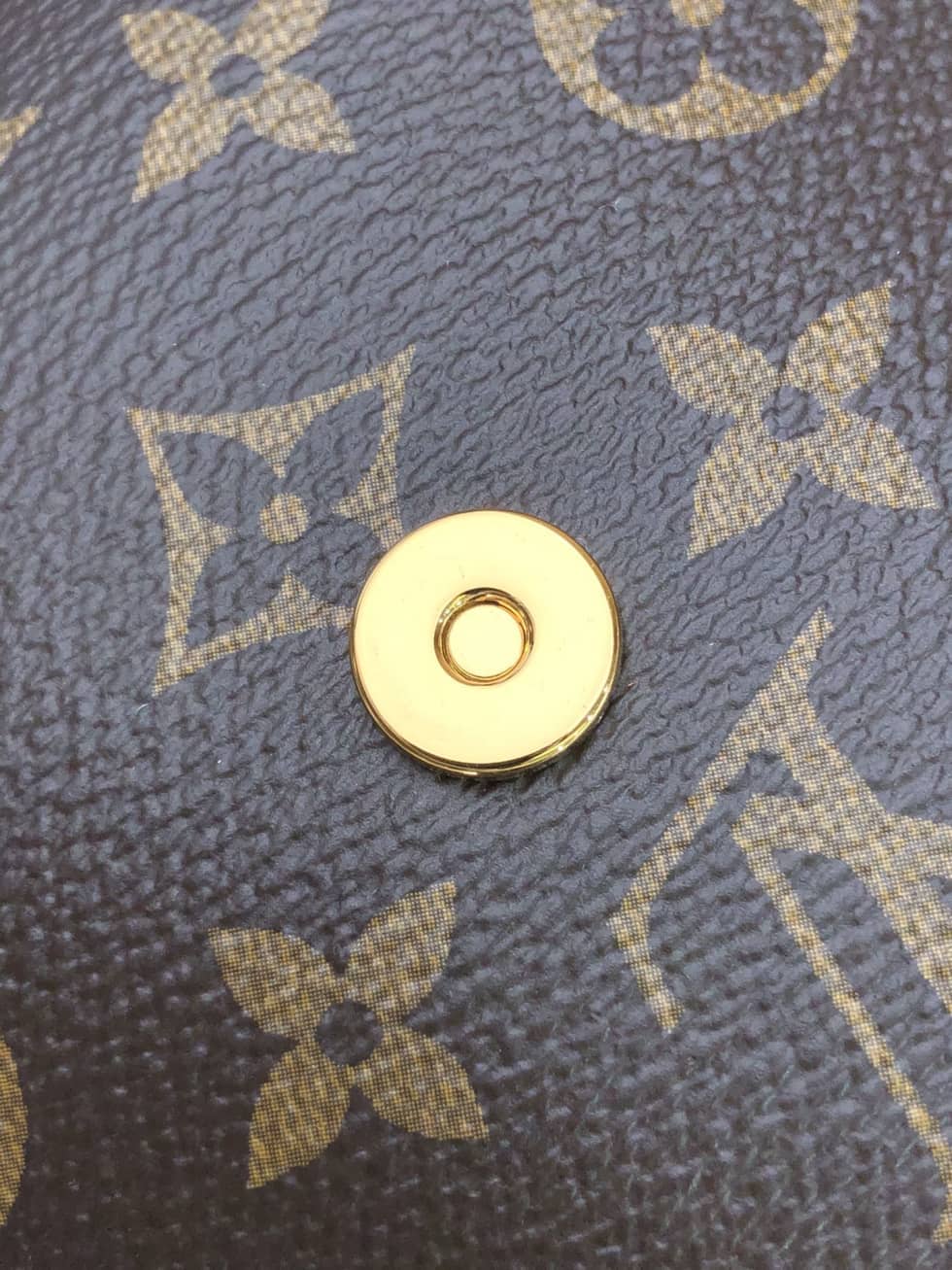 L0vis Vvtt0n Mini Looping Monogram M51147 Replica Shoulder Bag