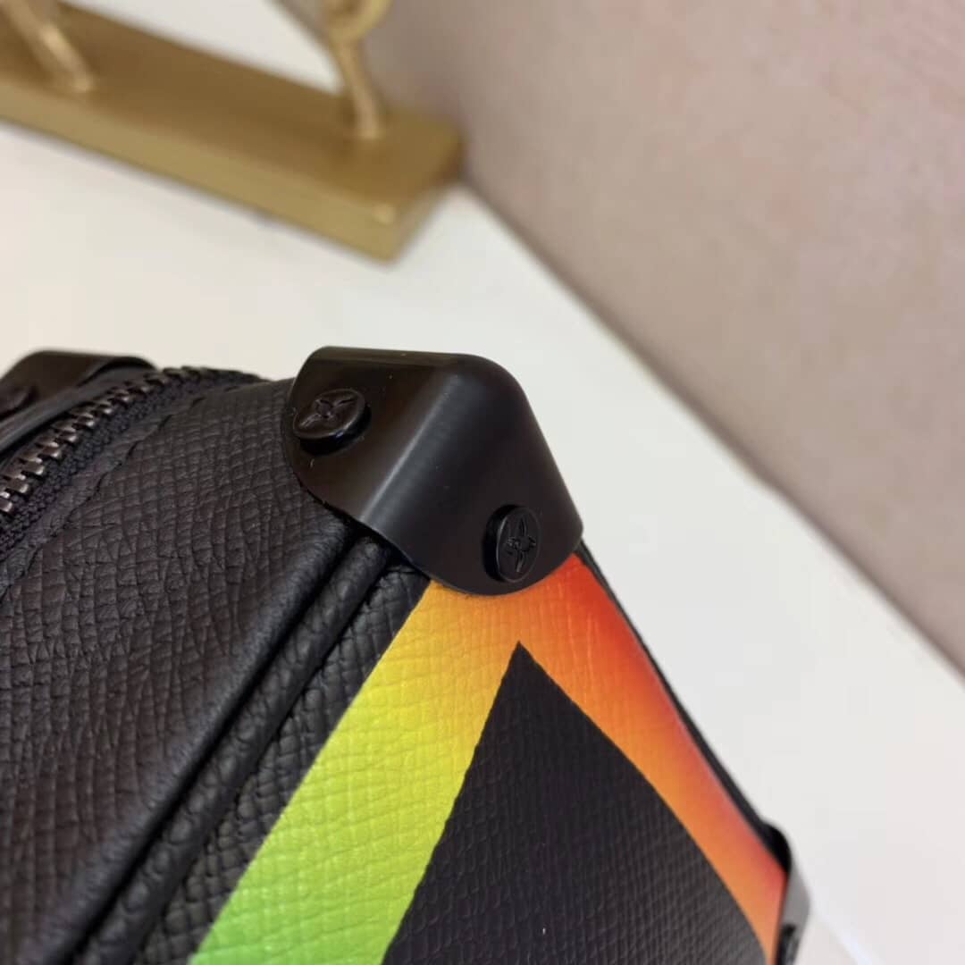 L0vis Vvtt0n Mini Soft Trunk Replica Crossbody Bag M30351