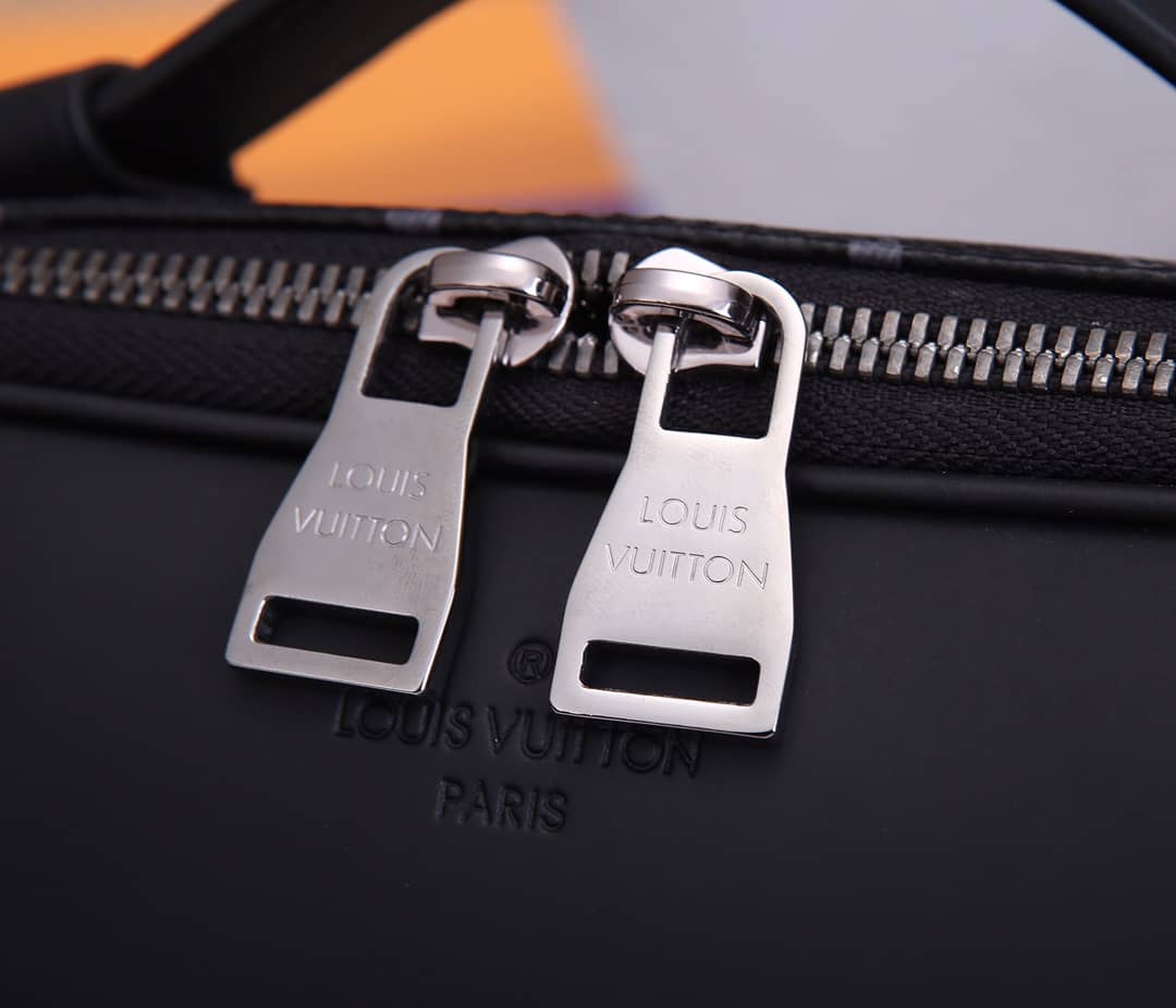 LV Bum Bag Dupe Monogram Eclipse Waist Pouch hip body M42906(ColaReps)