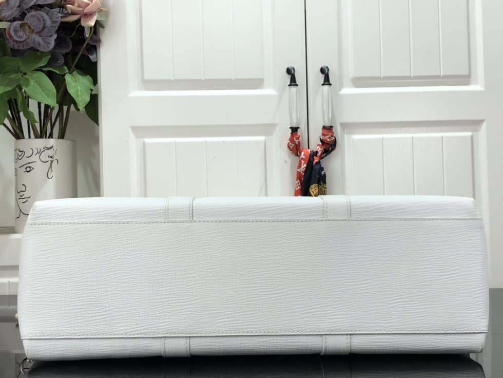 L0vis Vvtt0n Journey M59366 Replica Tote