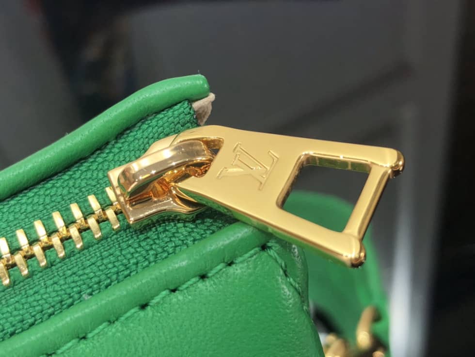 L0vis Vvtt0n Coussin PM Green M20760 Replica Shoulder Bag