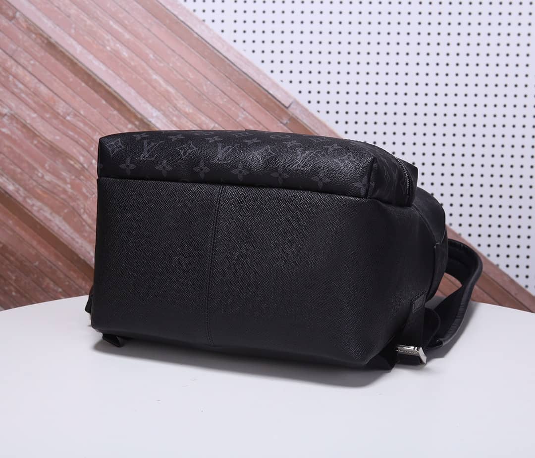 L0vis Vvtt0n Discovery PM Leather Canvas Black M30230 Replica Backpack