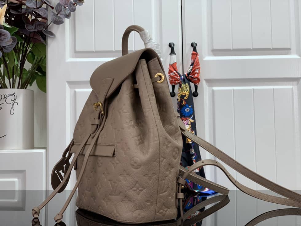 L0vis Vvtt0n Empreinte Montsouris M45638 Replica Backpack