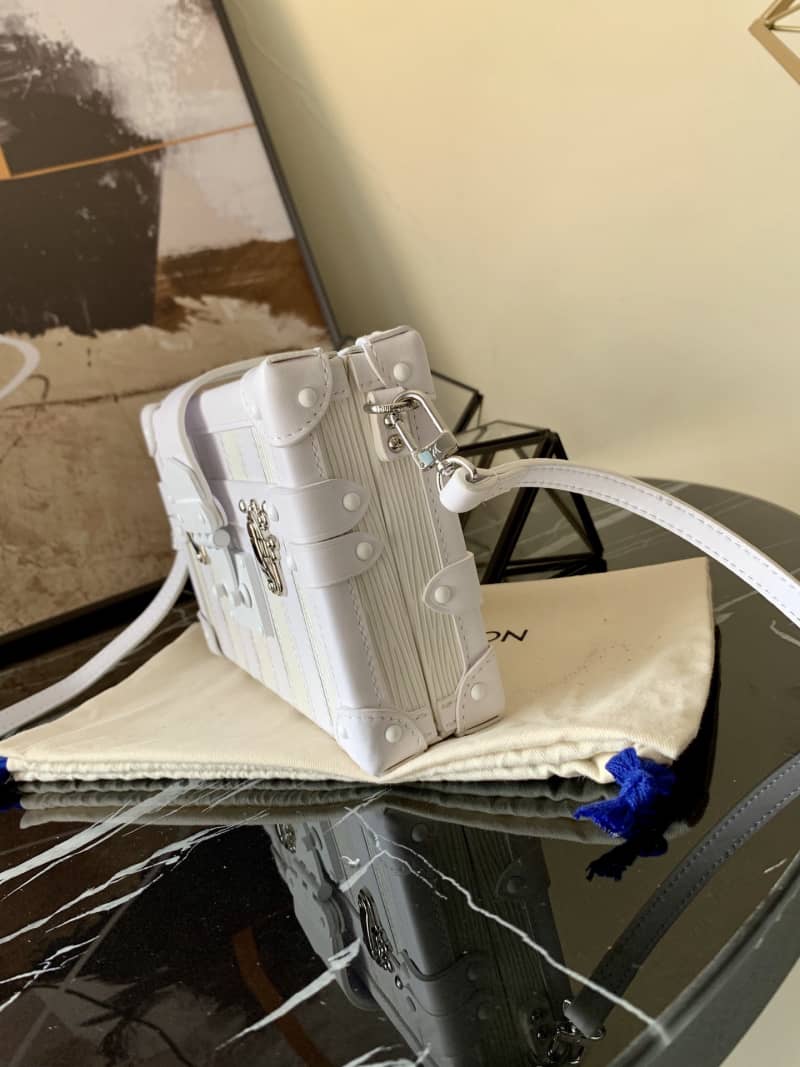 Perfect LV Replicas Petite Malle Box Bag