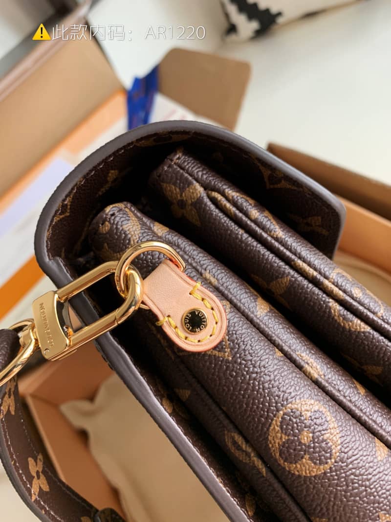 L0vis Vvtt0n Monogram Pochette Metis Crossbody Bag Replica M44875