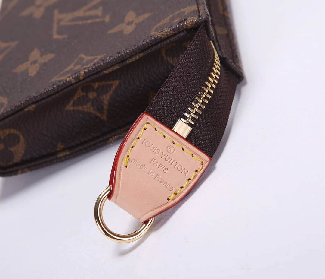 L0vis Vvtt0n Monogram Bucket Petit Replica Shoulder Bag M42238