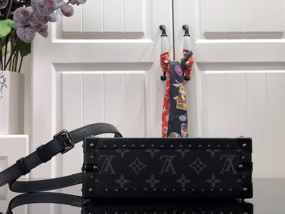 L0vis Vvtt0n Monogram Eclipse Replica Box Bag Black M43580