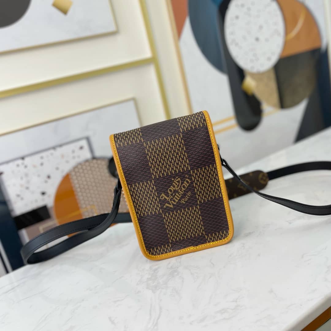 L0vis Vvtt0n x Nigo Collab Damier Giant Crossbody Bag Replica N40357