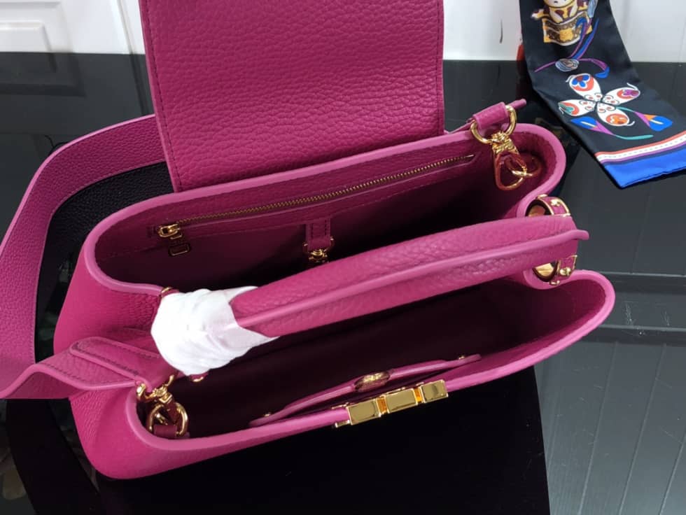 L0vis Vvtt0n Capucines BB Rose M59066 Replica Shoulder Bag