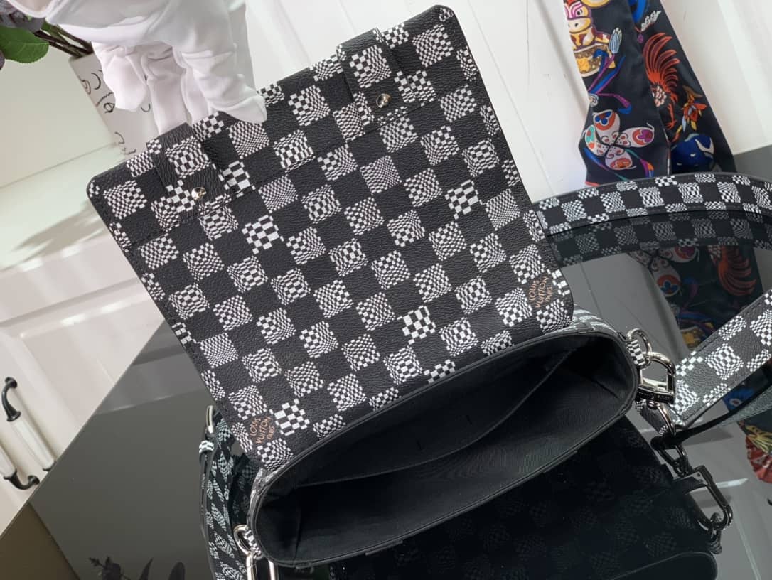 L0vis Vvtt0n Damier Distorted Flap Soft Trunk 2Way Replica N50032