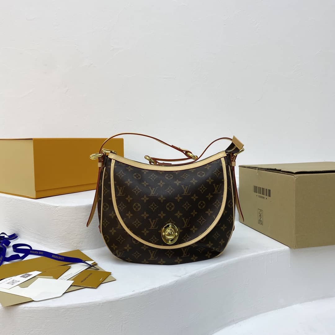L0vis Vvtt0n Tulum GM Monogram Canvas Replica Shoulder Bag