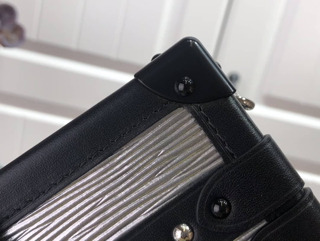 L0vis Vvtt0n Crossbody Dupe Petite Malle  M55309