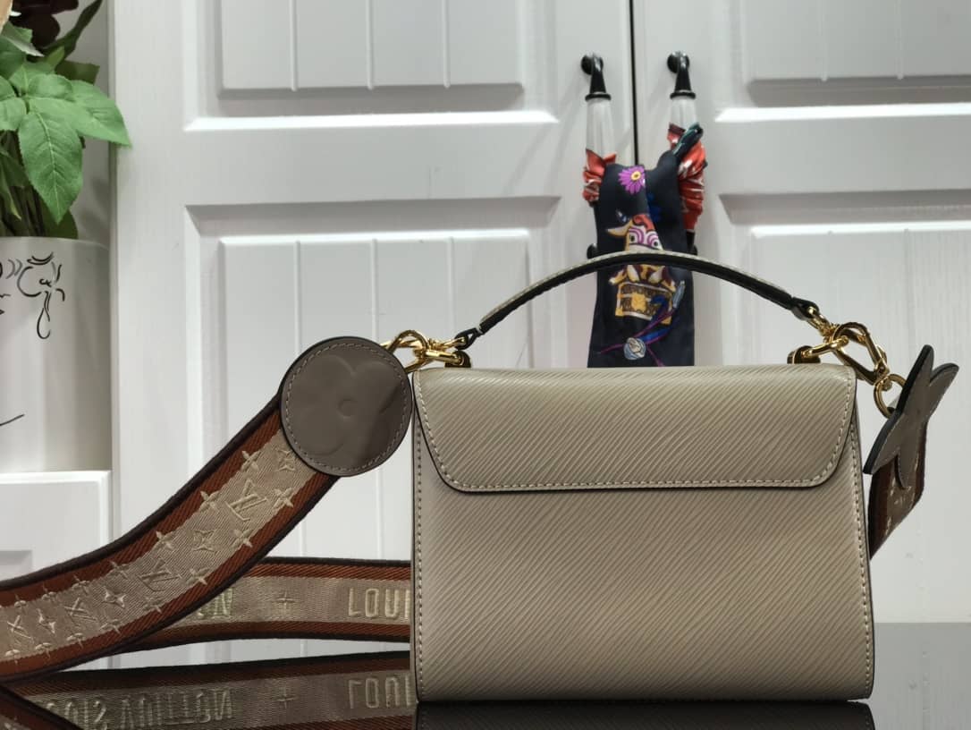 L0vis Vvtt0n Epi leather Twist PM Replica Handbag M57049