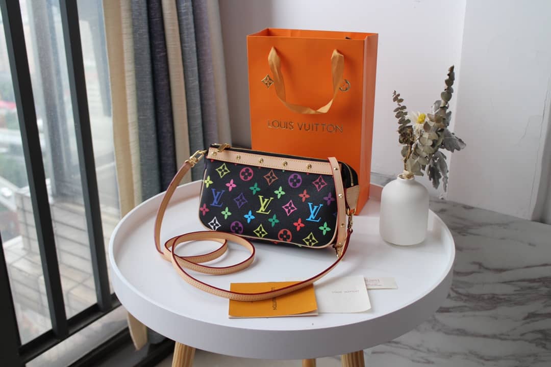 L0vis Vvtt0n Pochette Dupe Monogram Multi  Accessoires Replica Pouch Black M92649