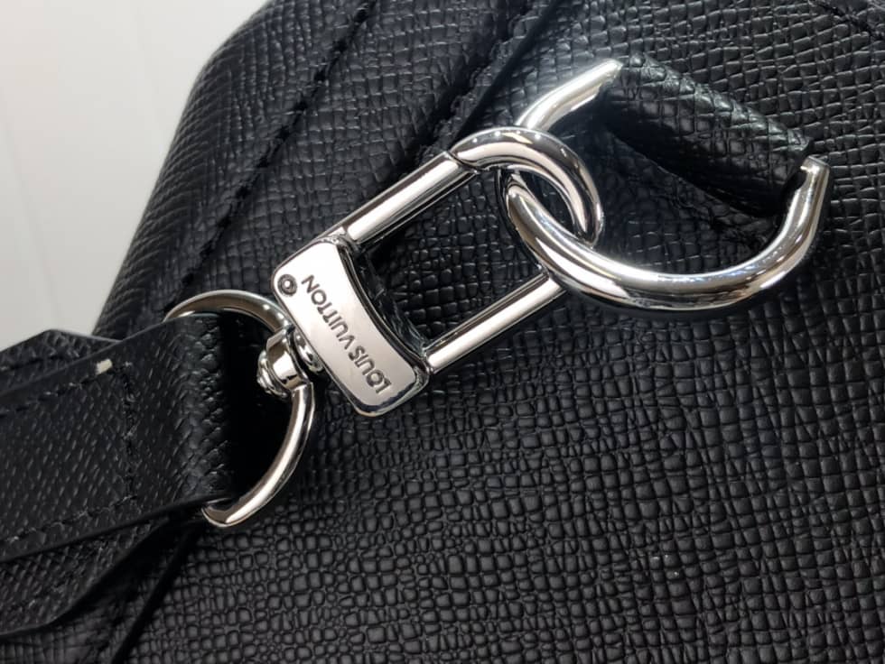 L0vis Vvtt0n Slim Briefcase M30810 Replica Mens Bag