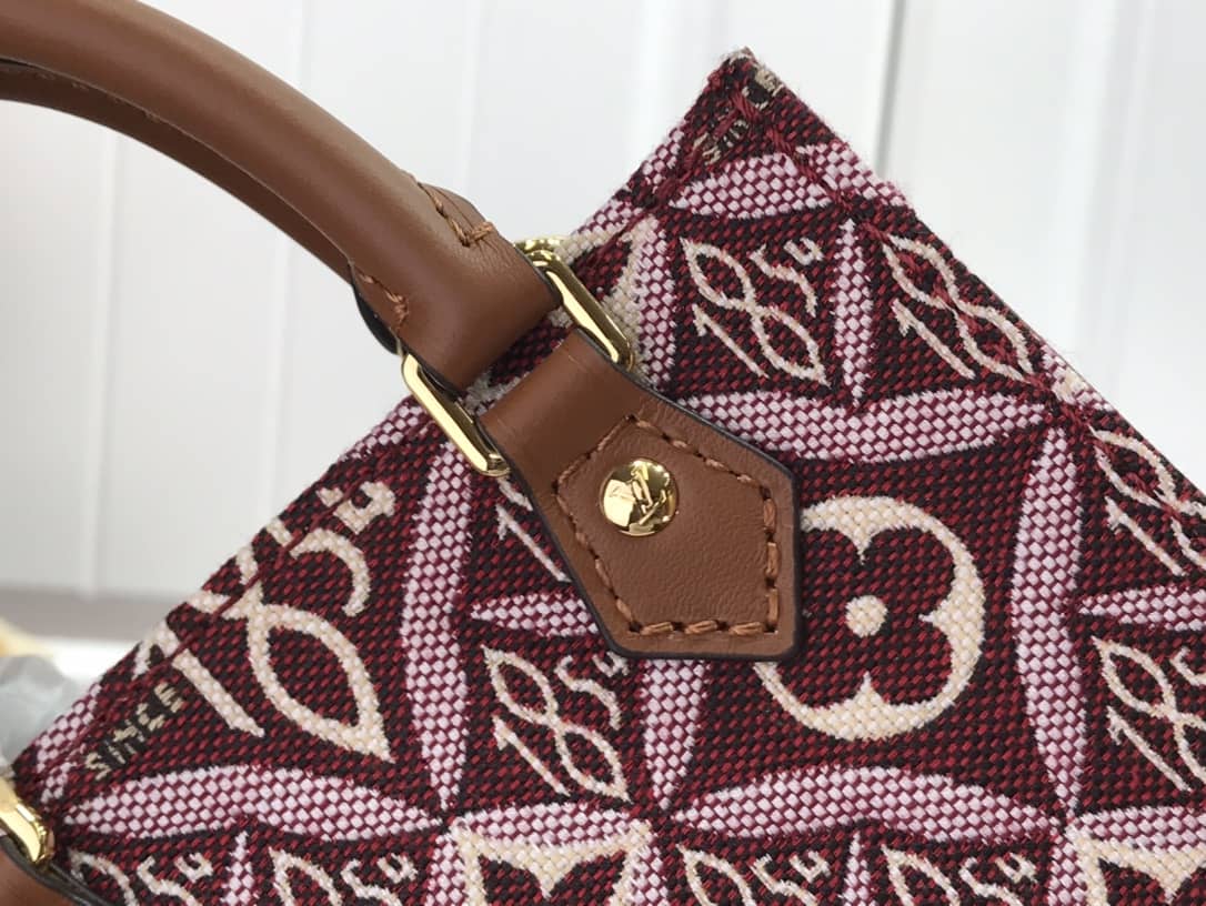 L0vis Vvtt0n Monogram Petit Sac Plat 2Way Replica Shoulder Bag Red M69442