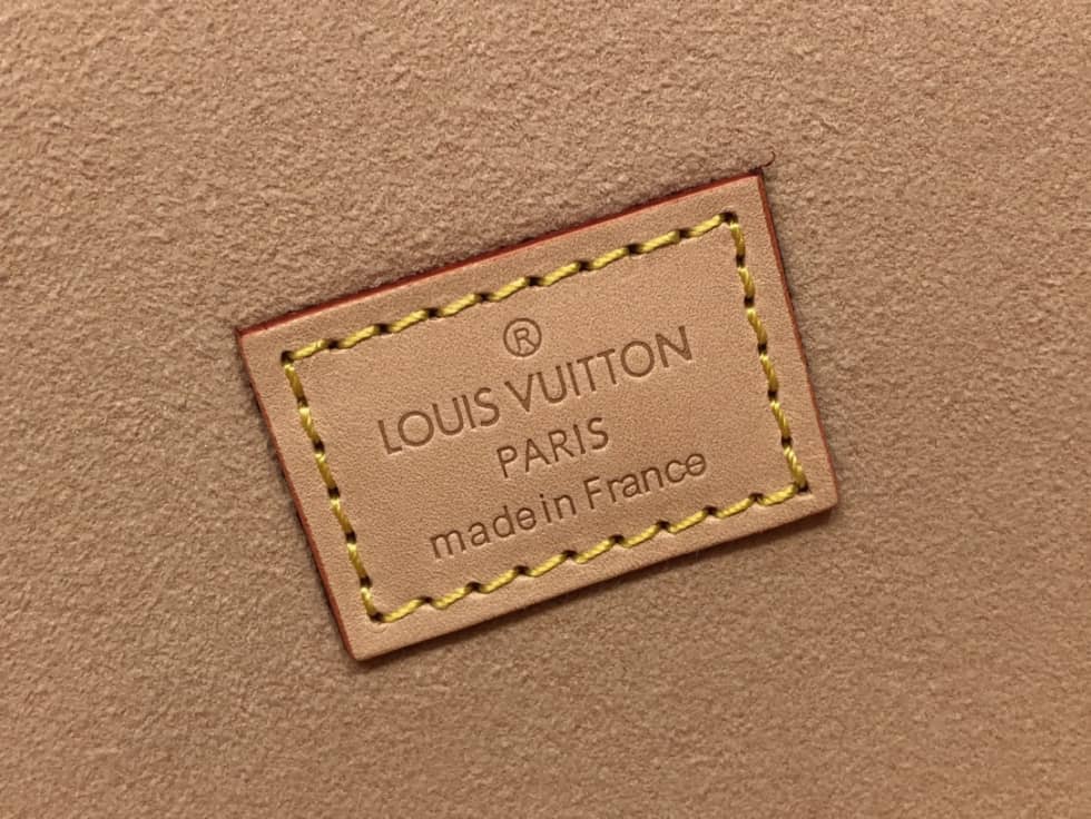 L0vis Vvtt0n Cotteville Hard Suitcase Monogram M20211 Replica