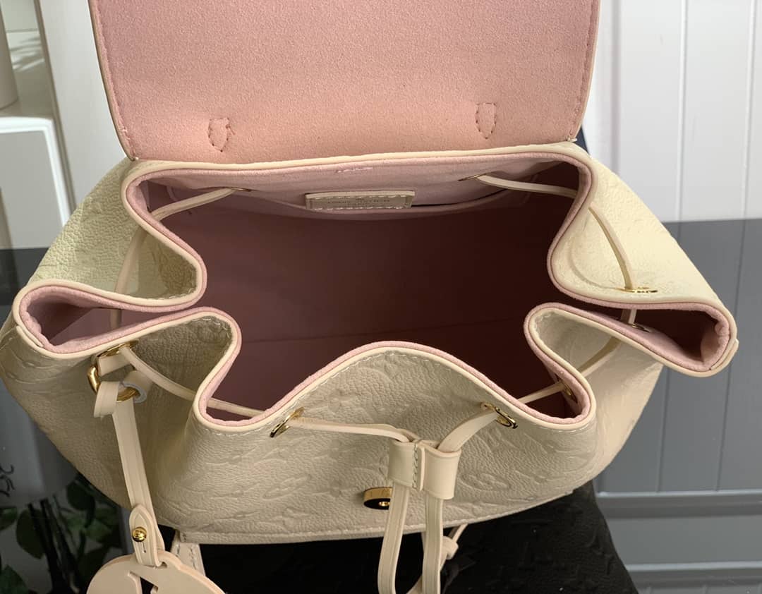 L0vis Vvtt0n Ann Platt Montsouris PM Noir Leather Replica Backpack Beige M45205