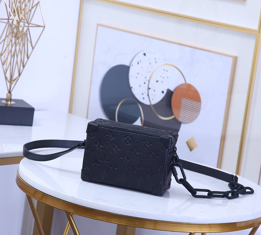 L0vis Vvtt0n Mini Soft Trunk Monogram Replica M55702