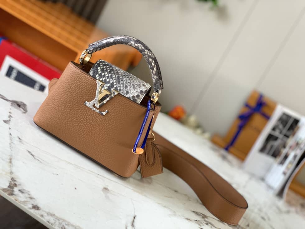 L0vis Vvtt0n Capucines Mini N80931 Replica Shoulder Bag