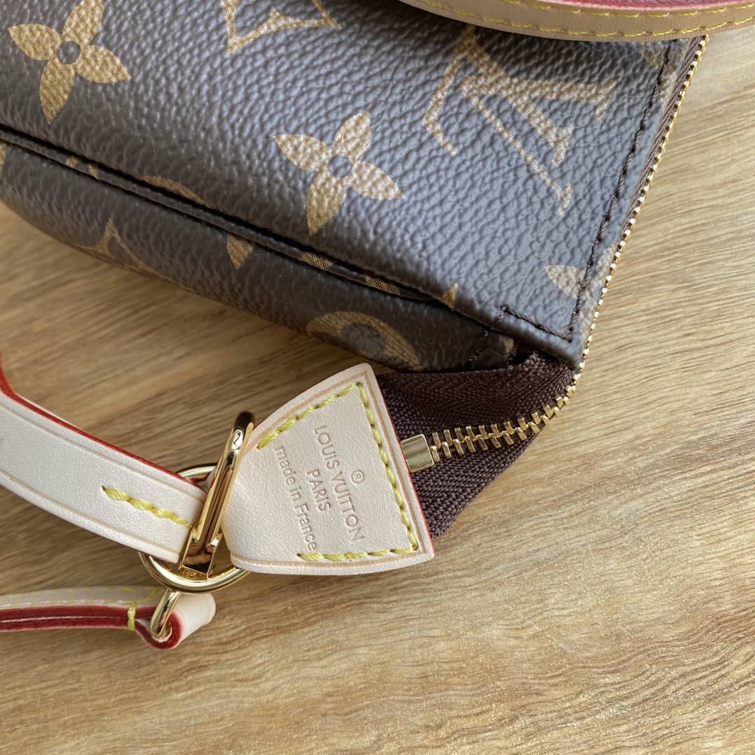 L0vis Vvtt0n Pochette Dupe Monogram Accessoires Pouch M51980