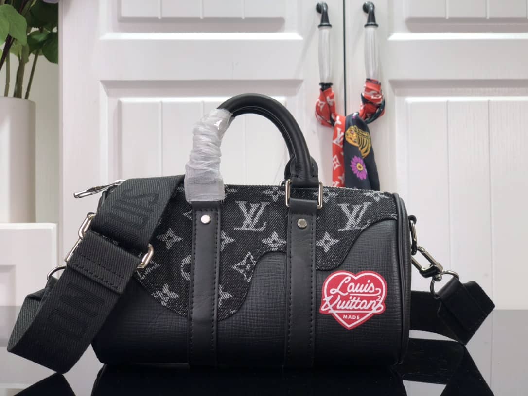 L0vis Vvtt0n x Nigo Keepall XS Leather Monogram Replica Bag Black M81010