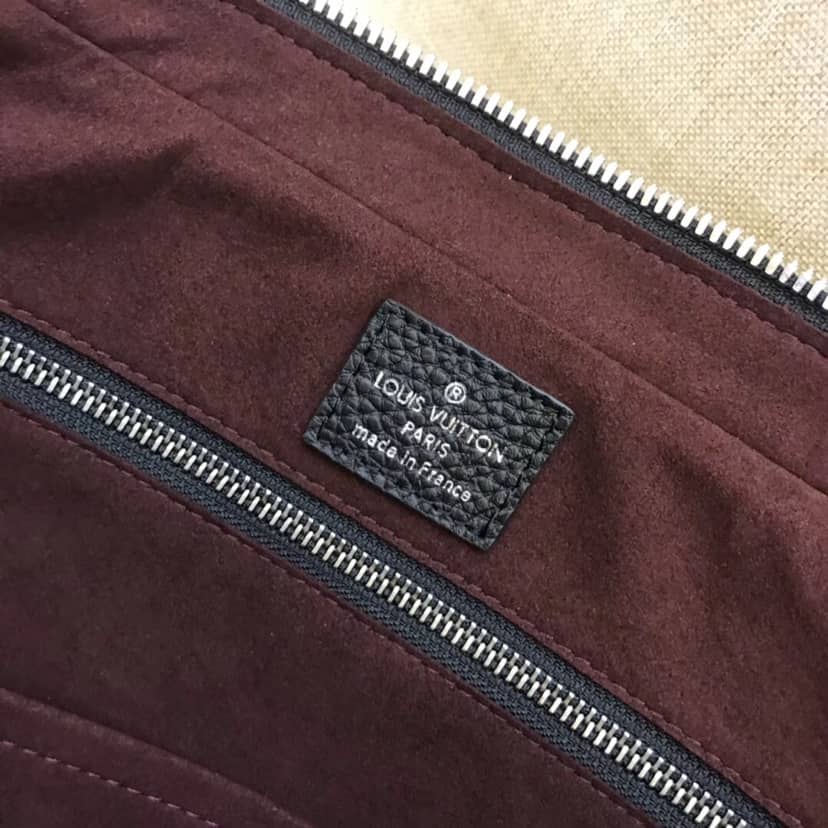 L0vis Vvtt0n Armand Briefcase Bag Replica Black M42680