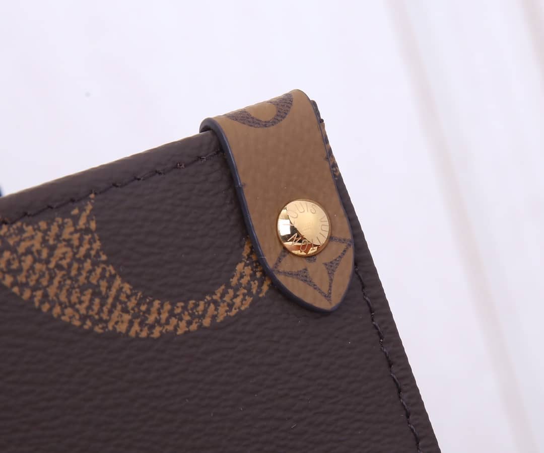 L0vis Vvtt0n Monogram Giant Canvas Onthego MM Bag Replica M45039