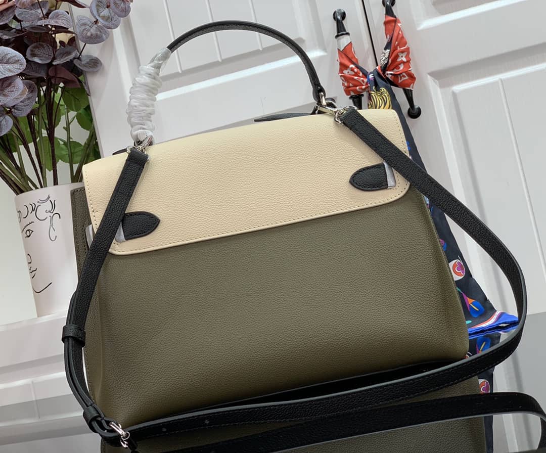 L0vis Vvtt0n Lock Me Ever 2Way Bag Replica Green M52787