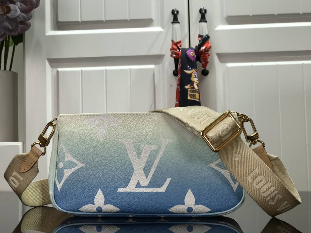 L0vis Vvtt0n Monogram Canvas Pochette Multi Replica Crossbodybag M57633