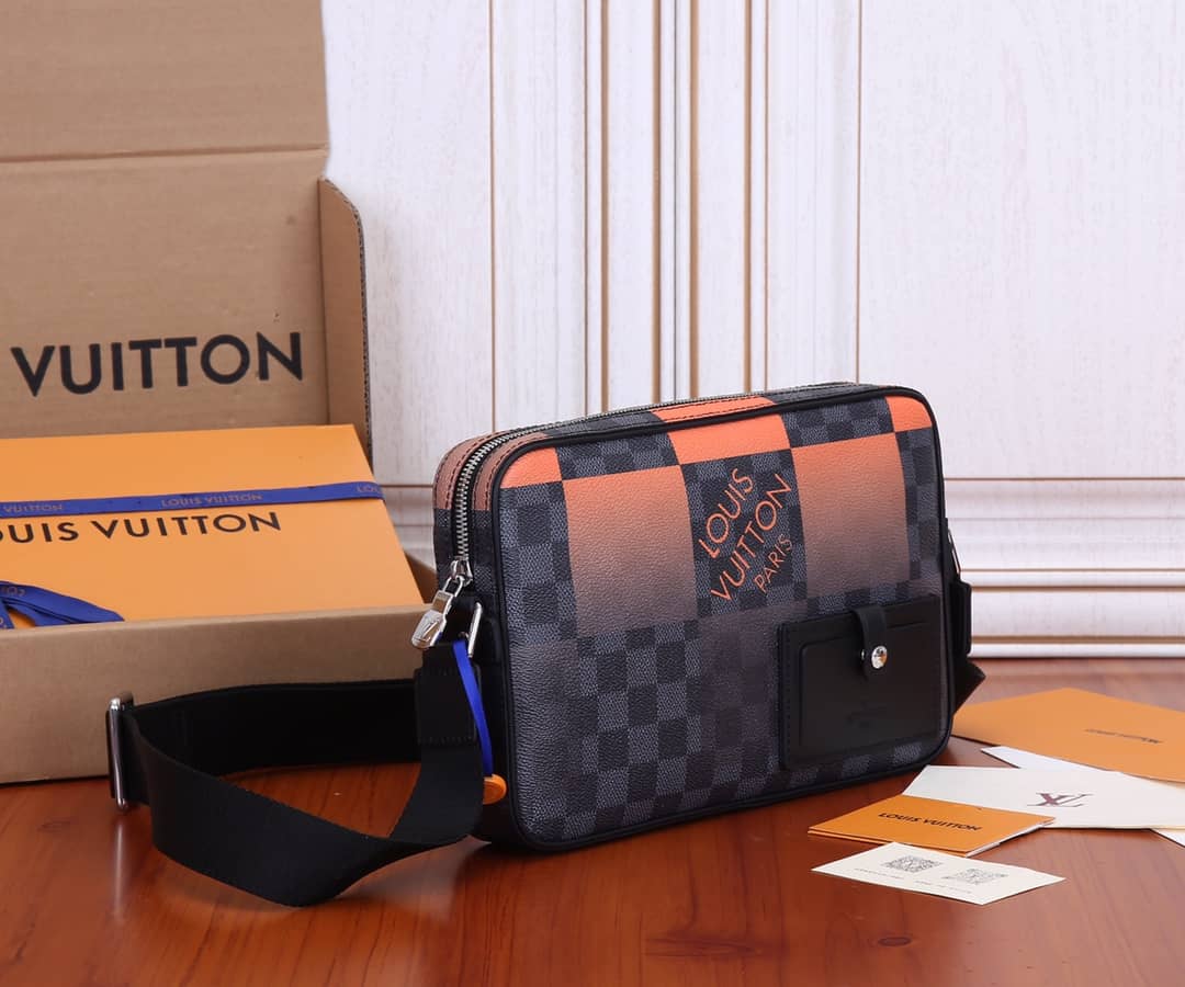L0vis Vvtt0n Damier Graphite Giant Messenger Bag Replica N40421