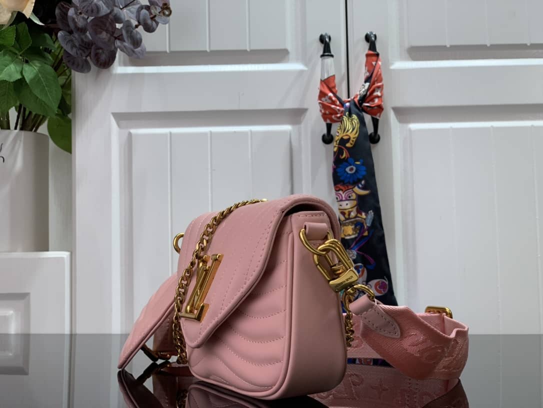 L0vis Vvtt0n New Wave Multi Replica Pochette Pink M56466