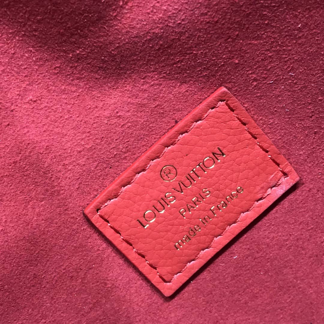 L0vis Vvtt0n Monogram Canvas Victoire Chain Bag Replica Red M41731