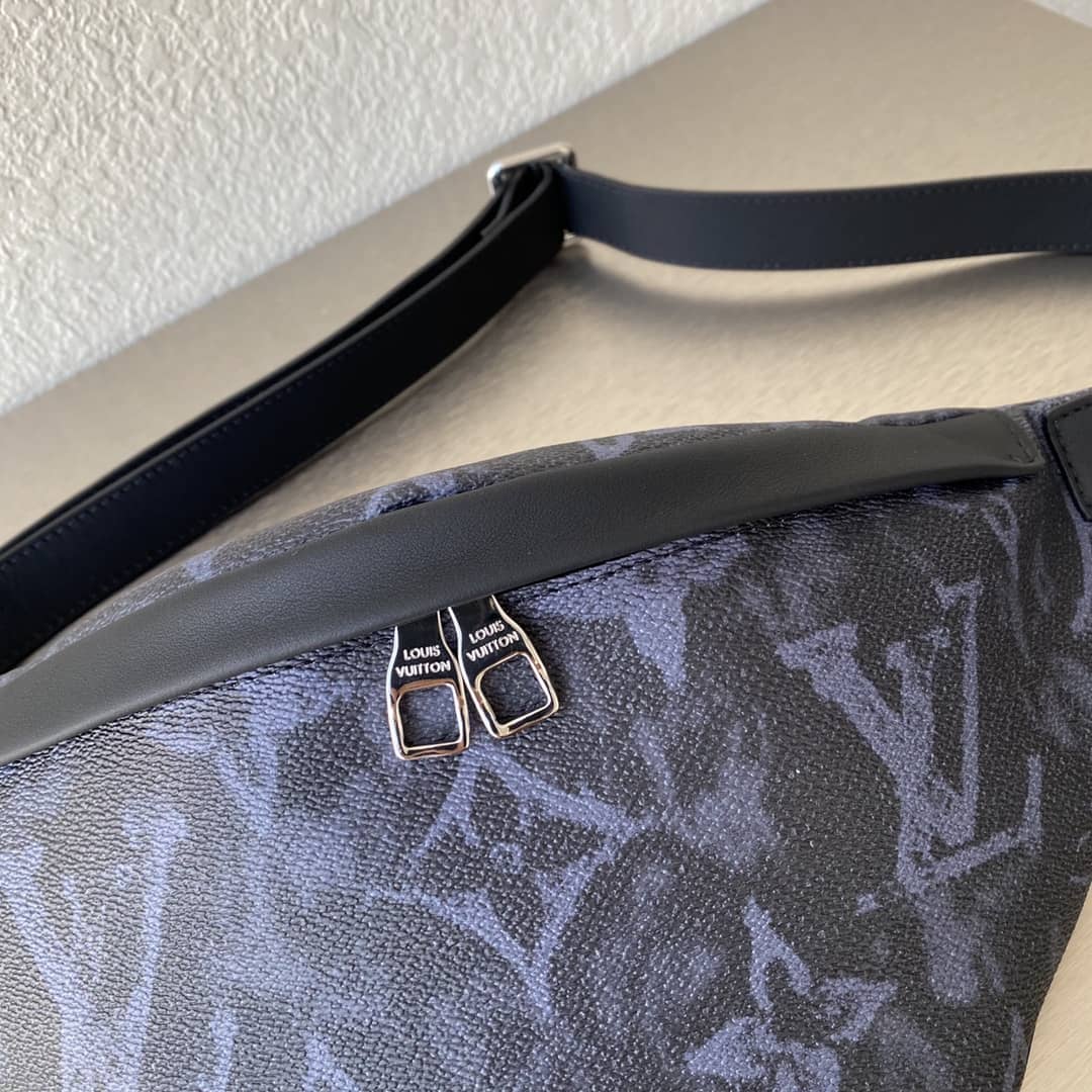LV Bum Bag Dupe Mens Discovery  N44331
